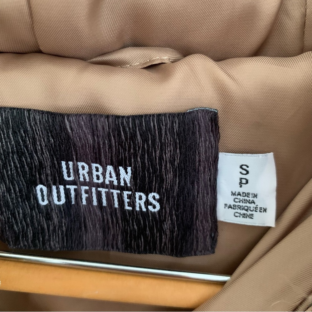 NEW Urban Outfitters Casey Oversized Sherpa Fur Hooded Zip-Up Teddy Jacket S - Picture 12 of 12